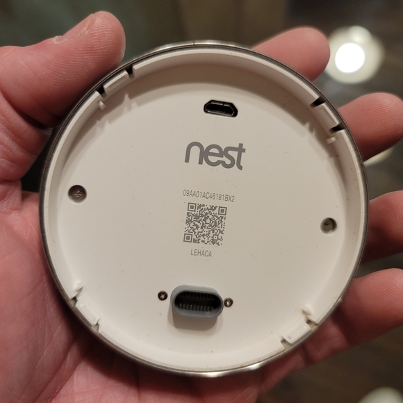 Nest - Picture 4 of 4